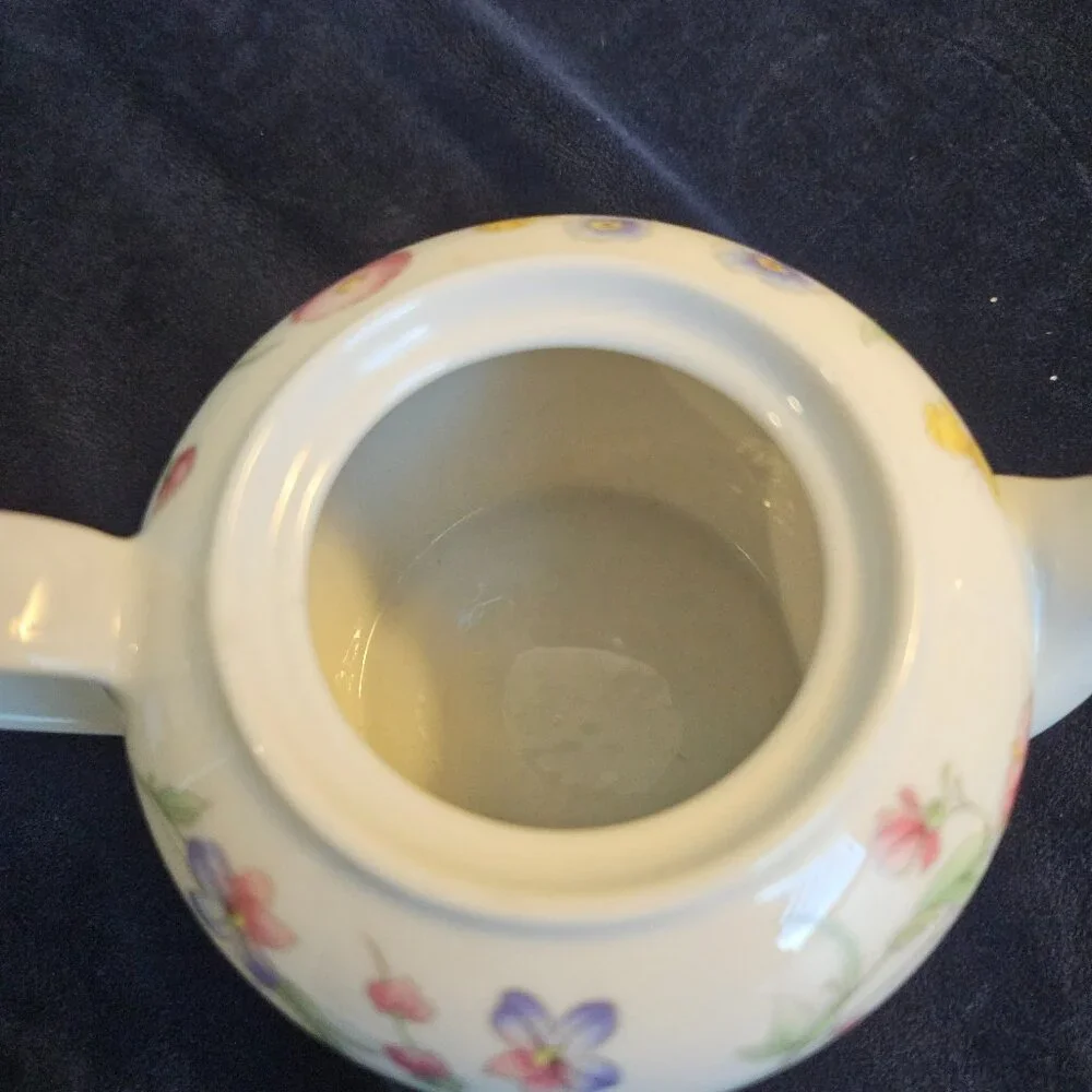 TEAPOT, VINTAGE BIA CORDON BLEU INTERNATIONAL